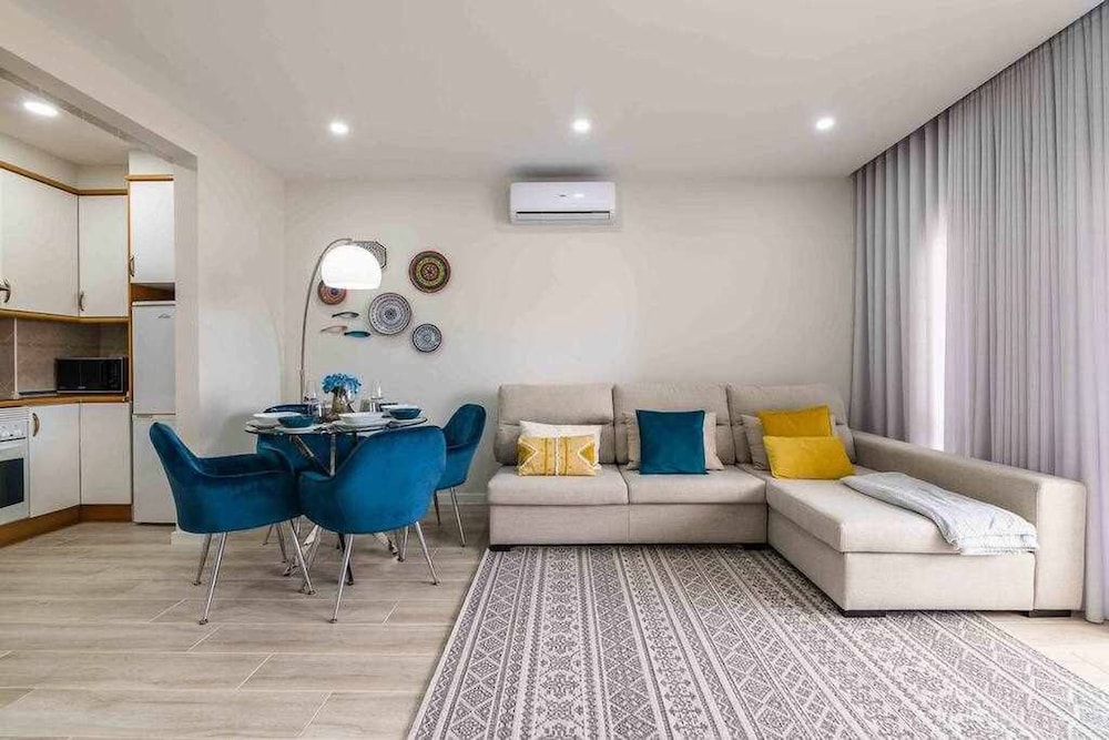 Casa Santa Maria - Sea View - 500m to Beach - Wifi