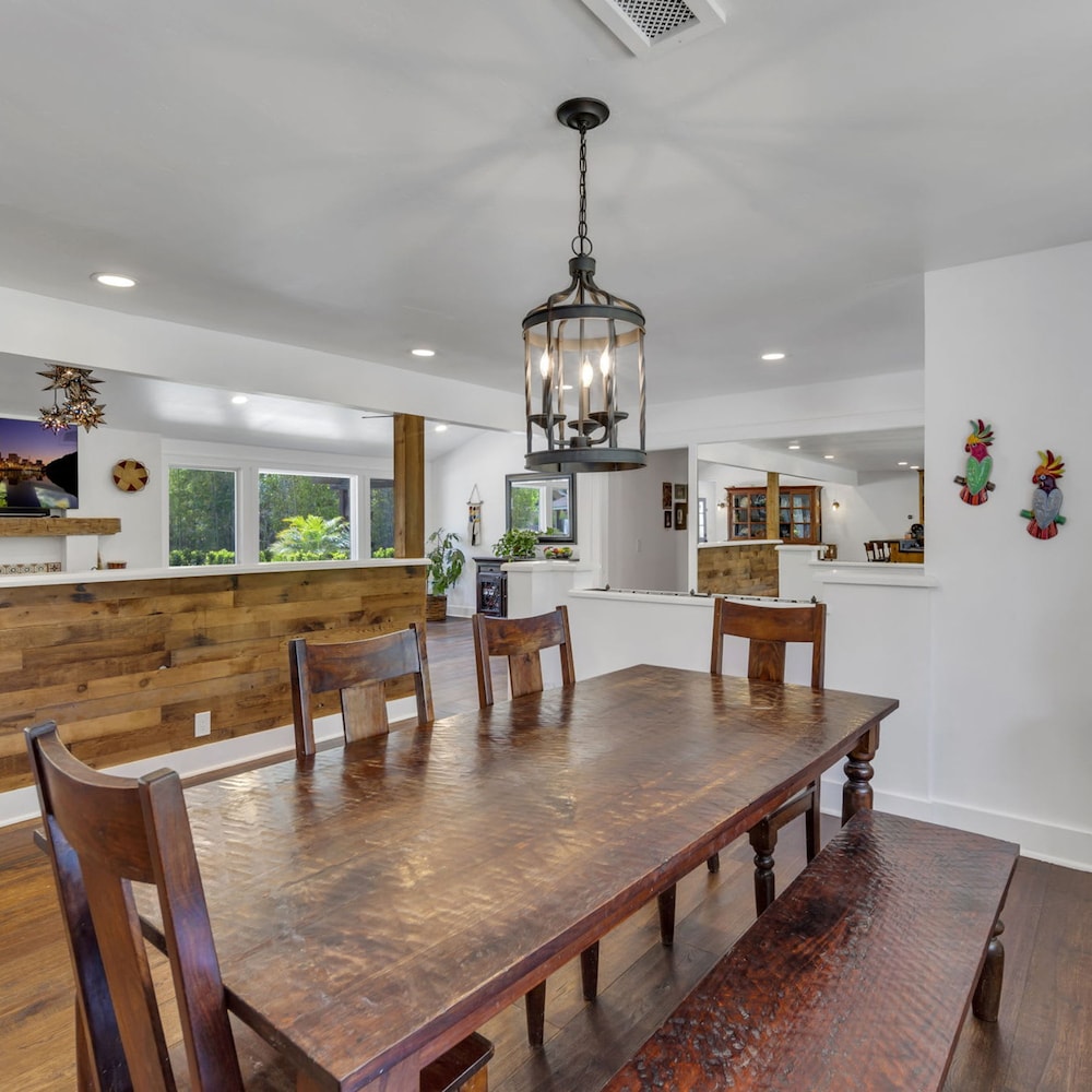 Lone Jack House- Private Gated Home Pool Spa BBQ view 3