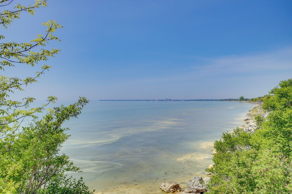 5 Mi to Point Beach State Forest: Home w/ Fire Pit view 5