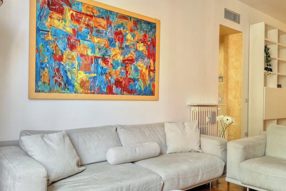 JOIVY Airy flat near the city centre
