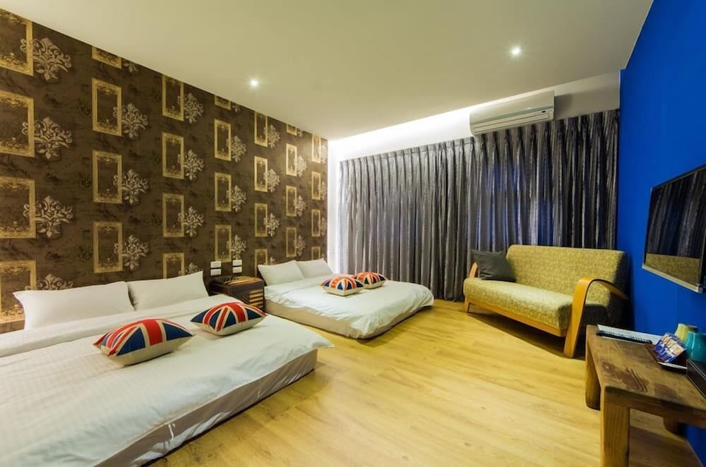 LITHO Hostel