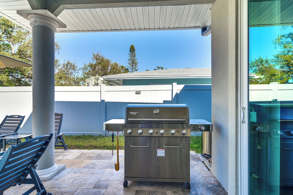 Pool Heat Included! Seminole Getaway w/ Game Room