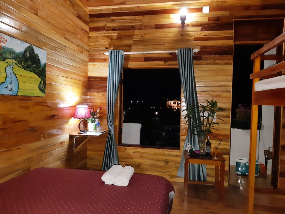 Diep Le Homestay