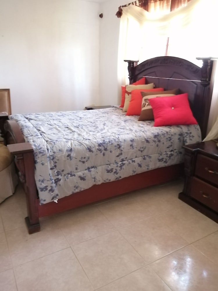 Casa Amueblada Segundo Nivel view 3