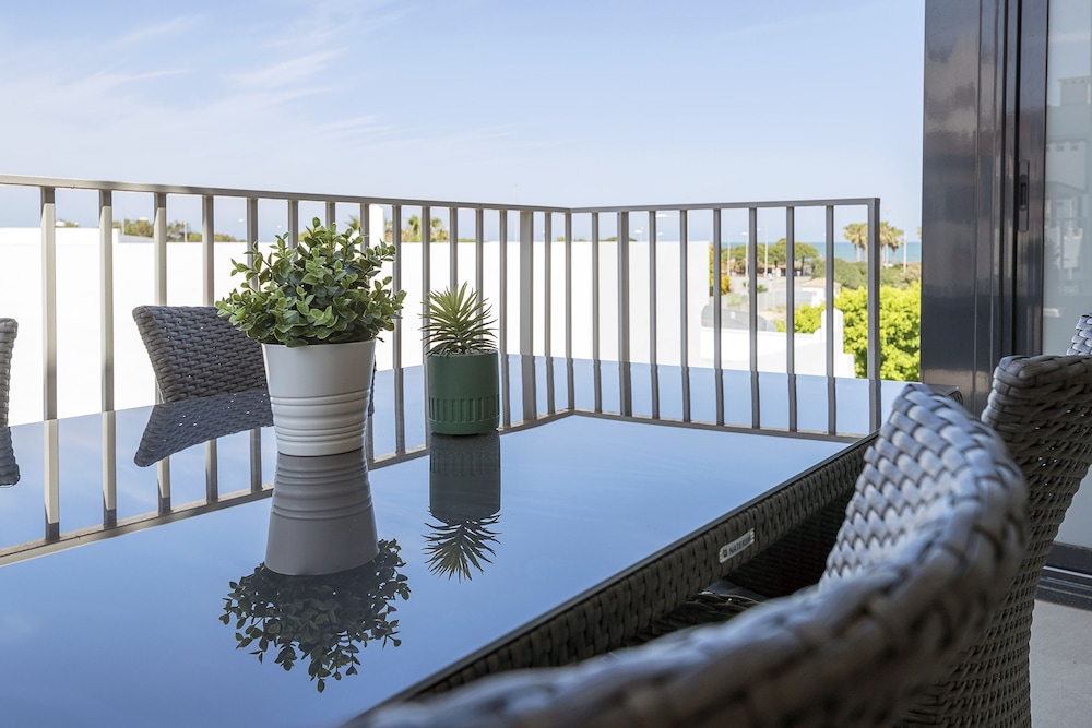 The Sunset House-punta Candor Beach