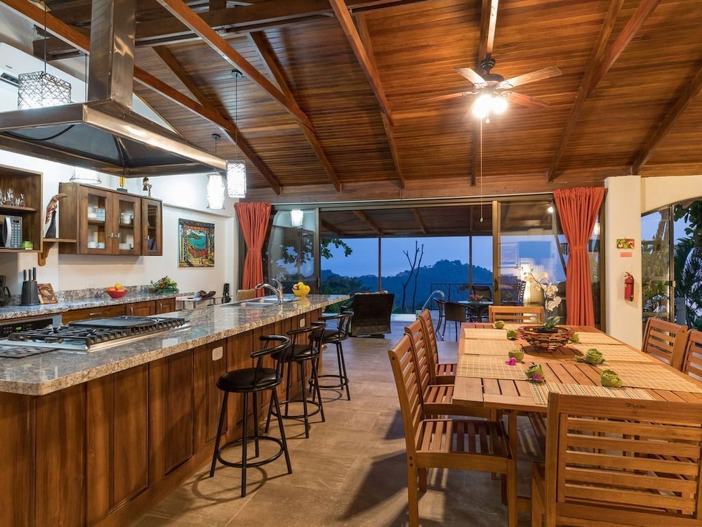 Alta Vista Villas Casas Vacacionales