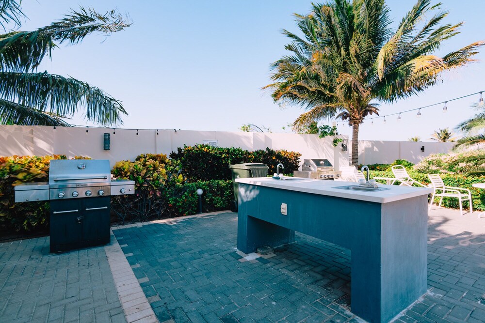 Aruba's Life 305