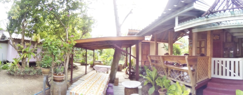 NR Homestay