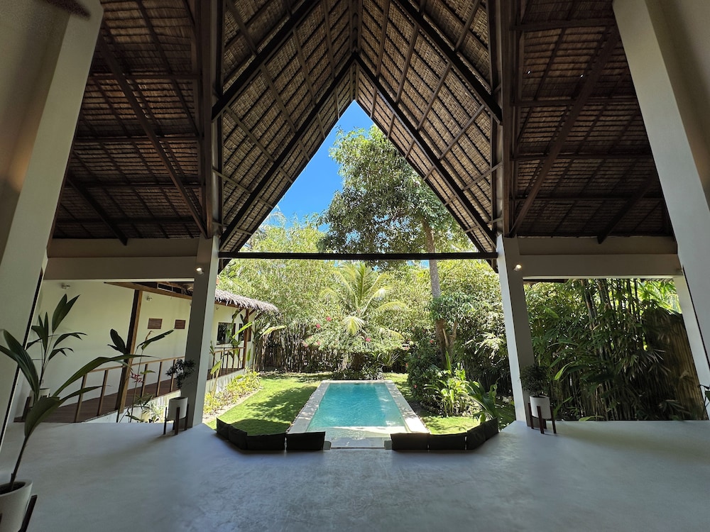 SEACLUB Siargao
