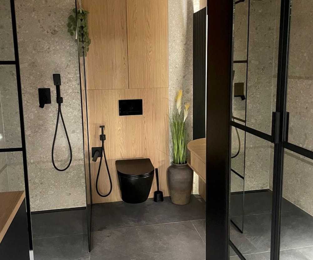 A Comfortable Apartment in the Heart of the City