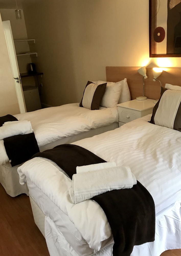 Hill Lodge Hotel