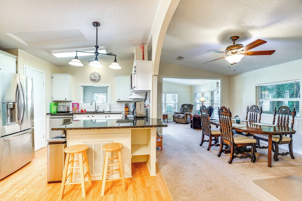 Tranquil Home Near Golf in North Fort Myers!