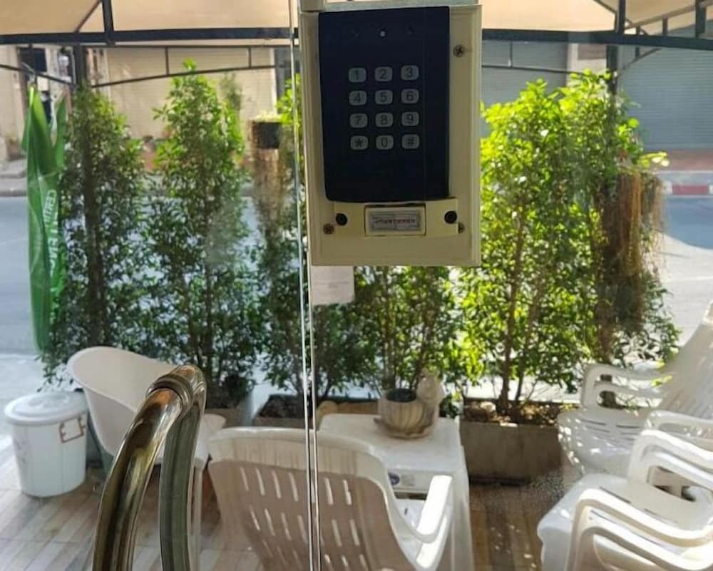 Chiangmai Gate Capsule Hostel