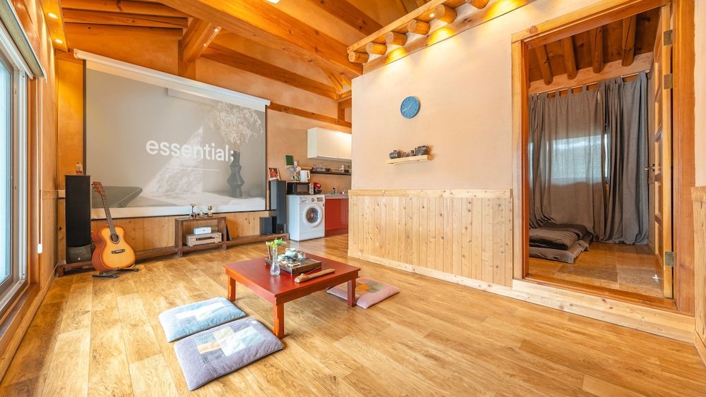 Yangpyeong Vivaco Hanok Stay