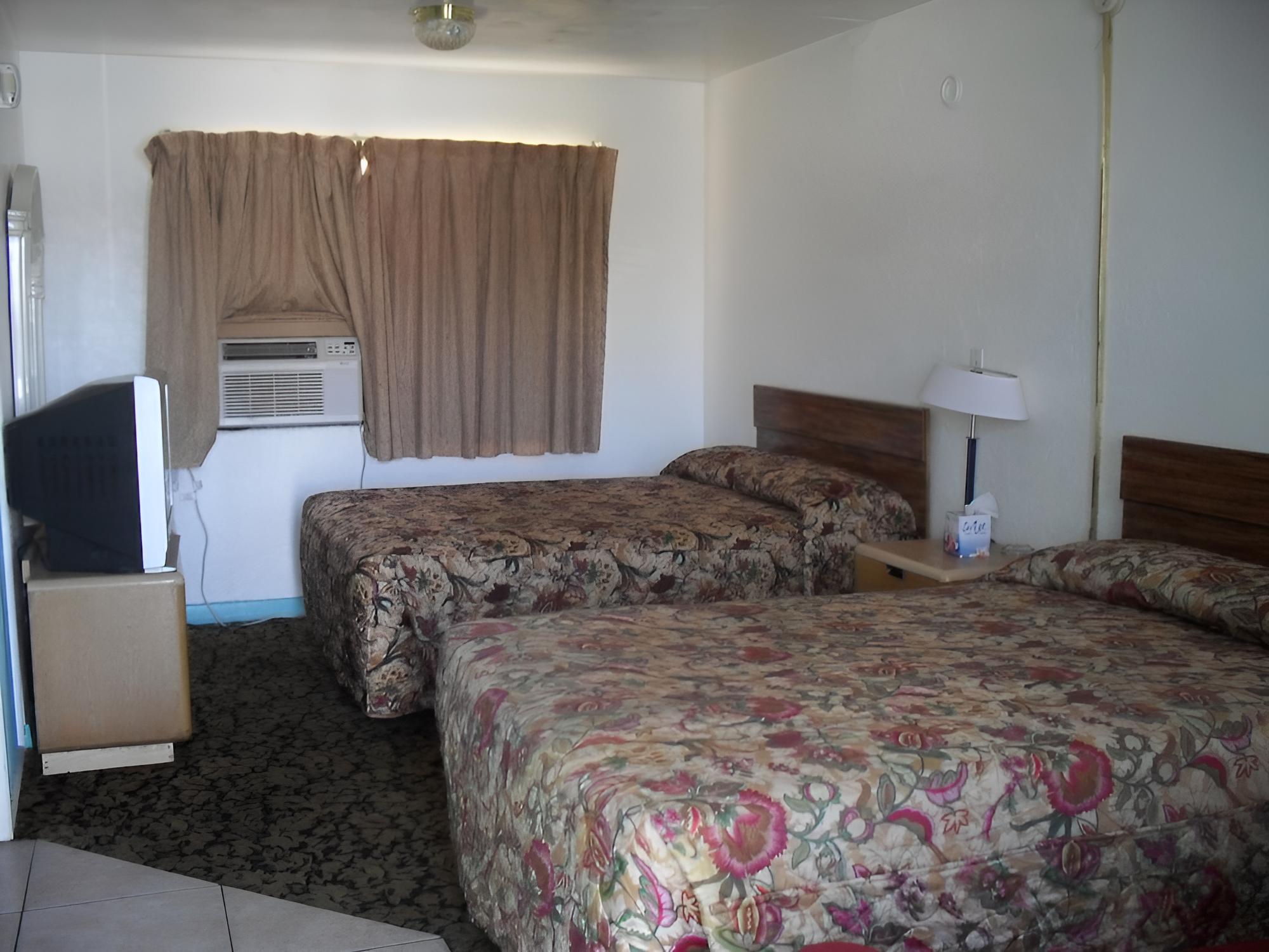 Shore Winds Motel