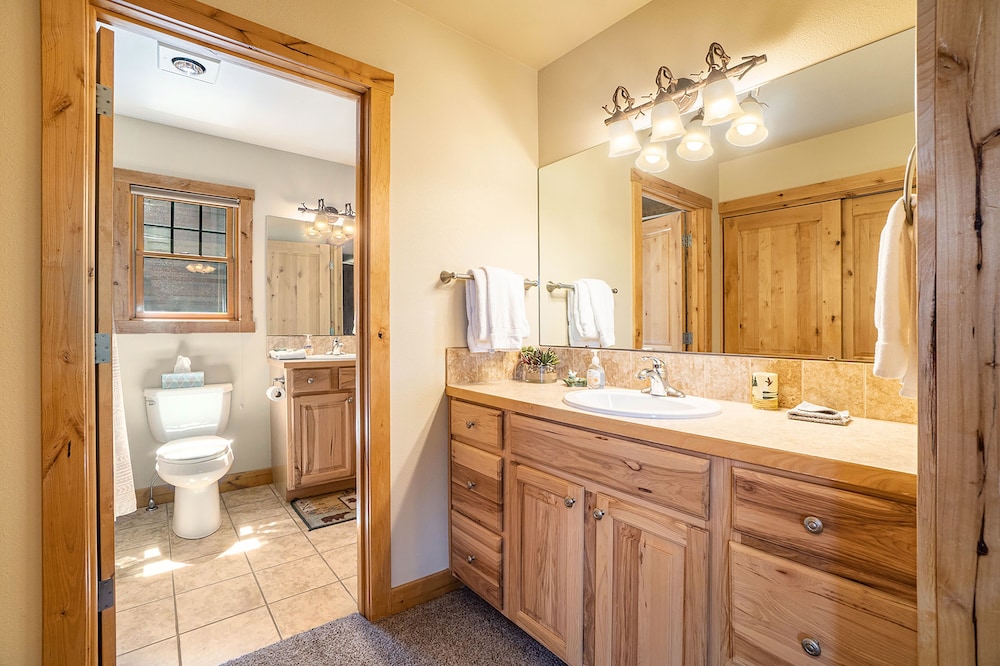 Cozy Solitude Cabins - Estes Park CO
