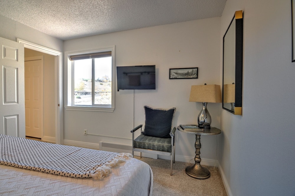 Fairway Desert Vista-valley Views Next To Golf 3 Bedroom Home