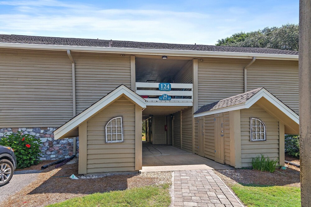 Seascape Golf Villa 34C