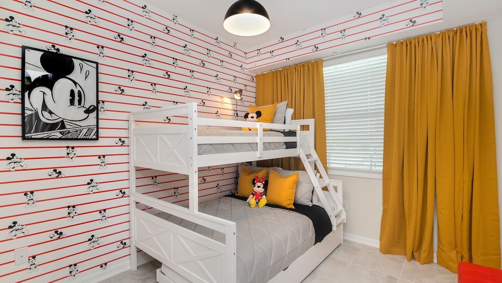 Storey Lake Resort 2 Bedroom Condo w Balcony and Amenities 2 Condo