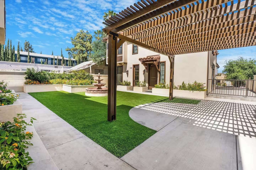 Elegant Pasadena Homew Patio Parking Near Old Town