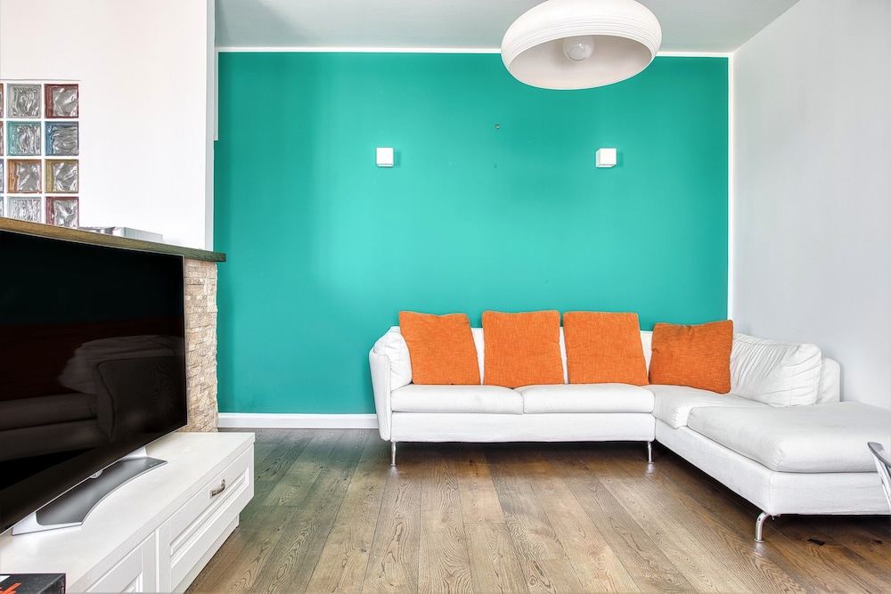 JOIVY Superb 2bed flat with balcony