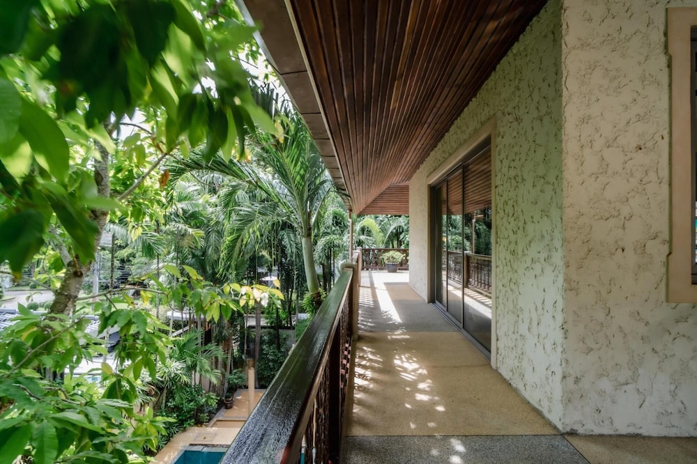 Orchid Pool Villa in Rawai