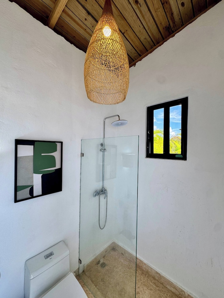 Luxurious Punta Cana Villa With Private Pool & Beach Access