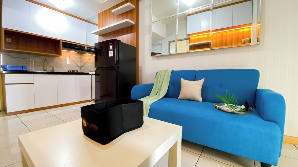 Scenic 2Br Apartment At M-Town Residence