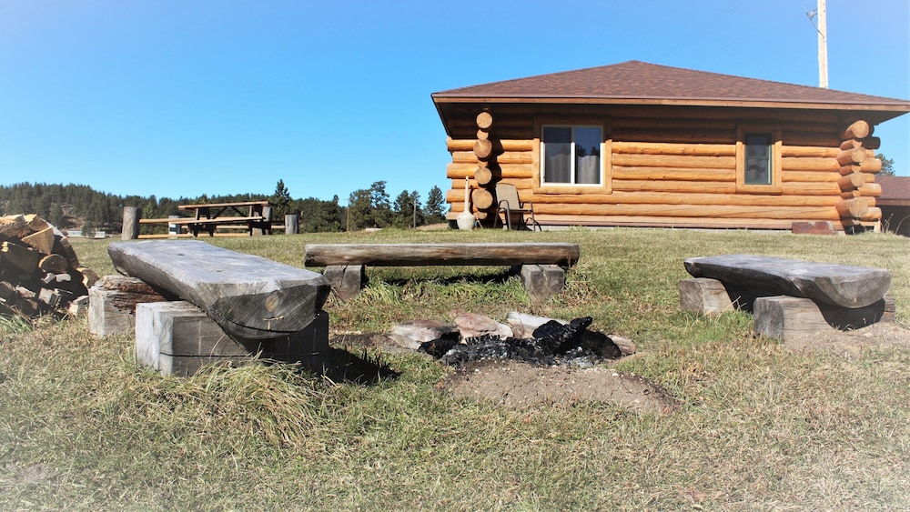 Gold Camp Cabins