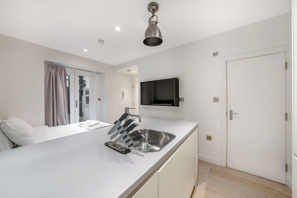 Beaufort Gardens Residences