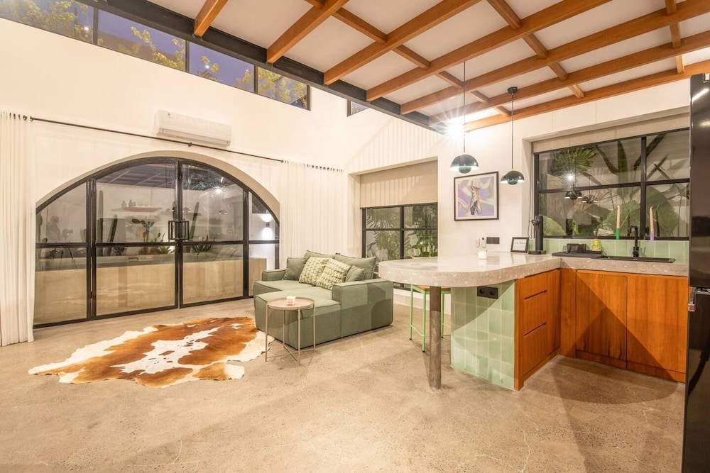 ULU Folie 1BR Loft in Pecatu