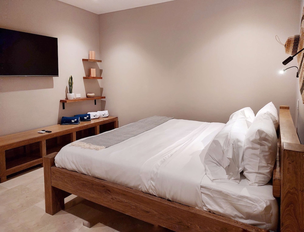 w Spacious 4BR in the Heart of Bocagrande