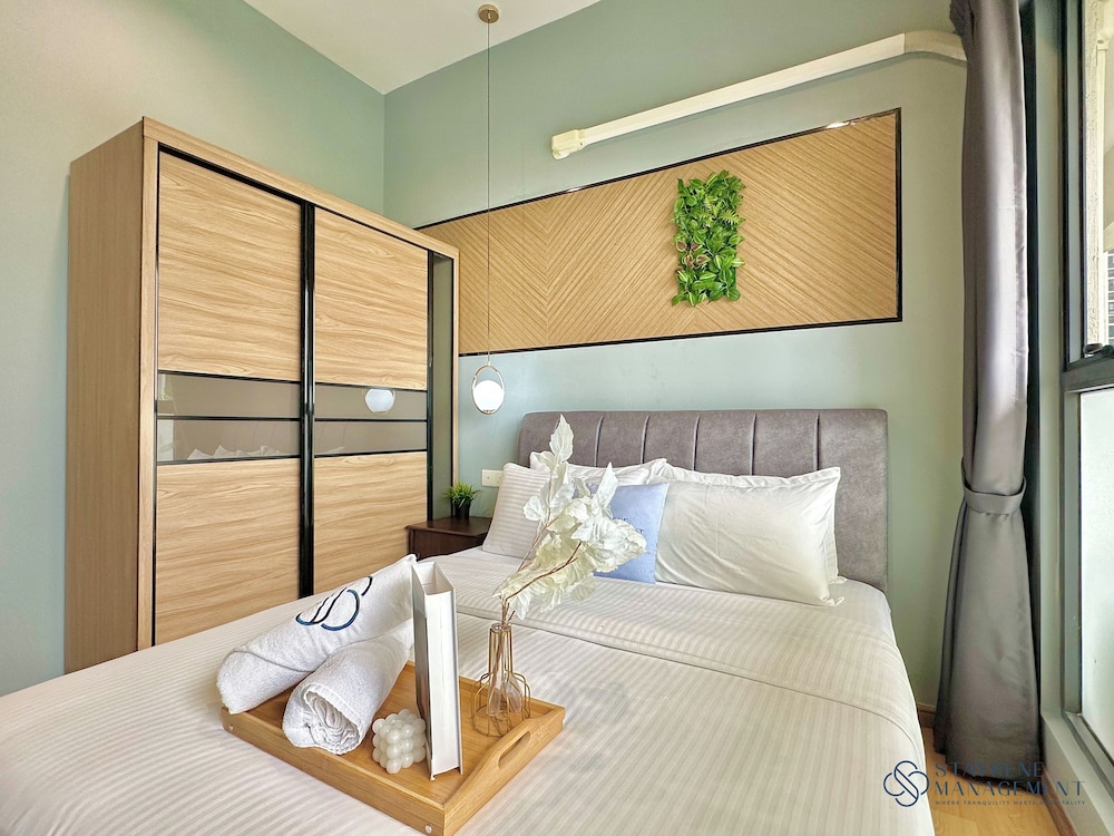 Country Garden Danga Bay Sea View Homestay by Stayrene