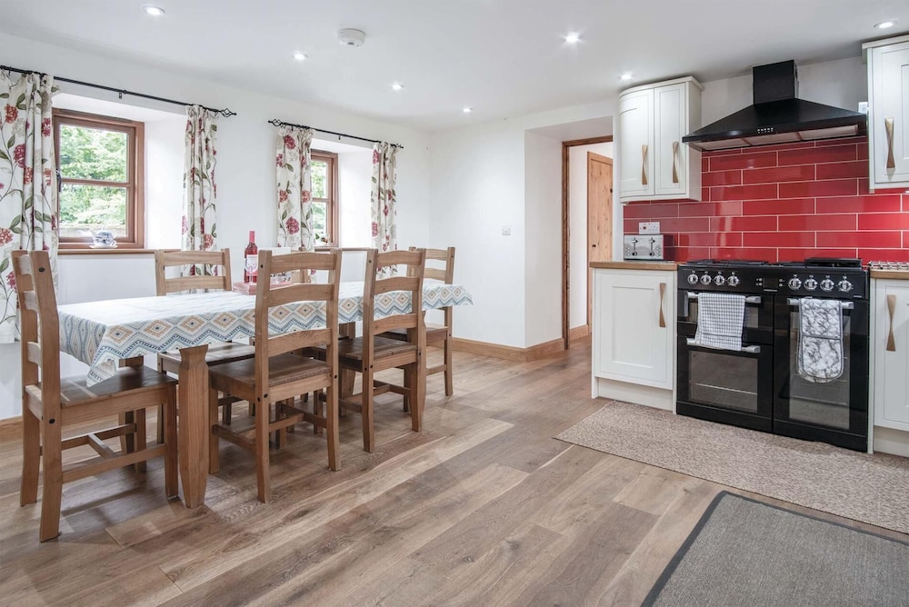 The Stables - 3 Bedroom Cottage - Beavers Hill