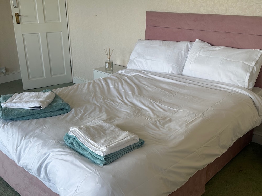 Brighton - 3 Beds - Pet Friendly - Sea View