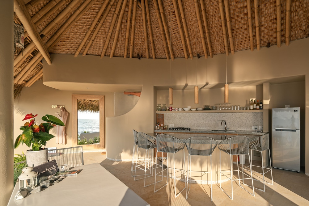 Punta Majahua Condos