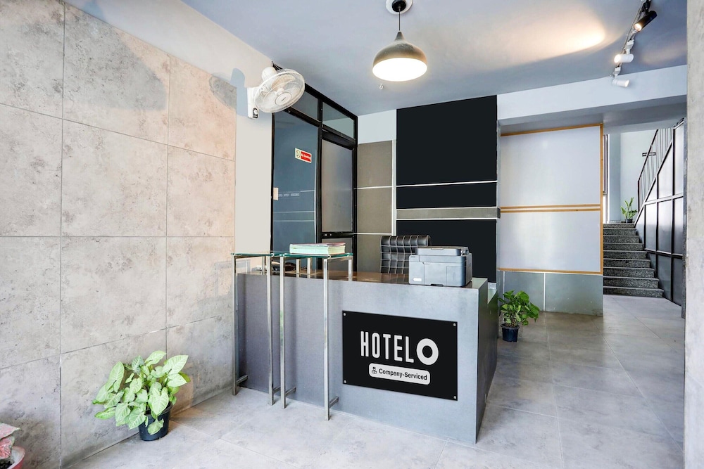 Stylish Stays Near Isbt Dehradun