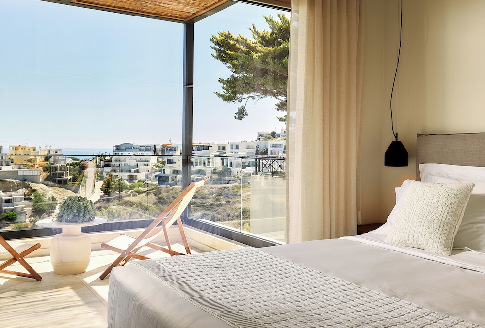 The Nook -luxury Living at the Edge of Tranquility