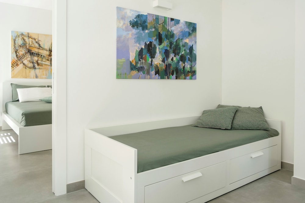 Addaura Marina Apartment by Wonderful Italy