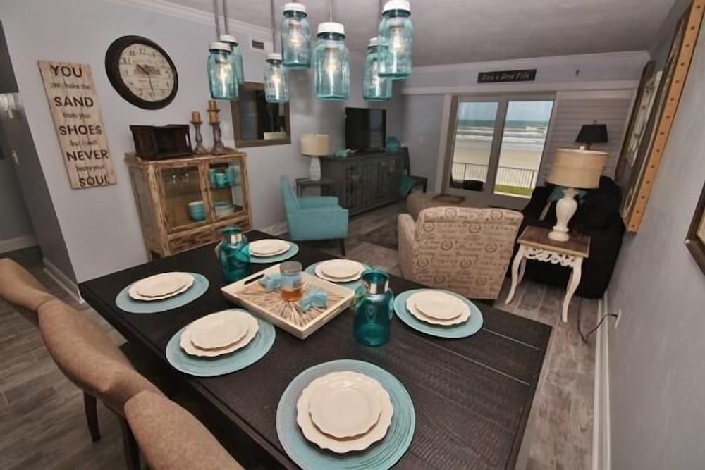 Sea Coast Gardens III 2 Bedroom Condo by Great Ocean Condos