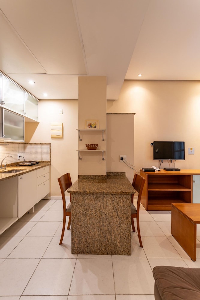 2 Minutes From Copacabana Beach Df408