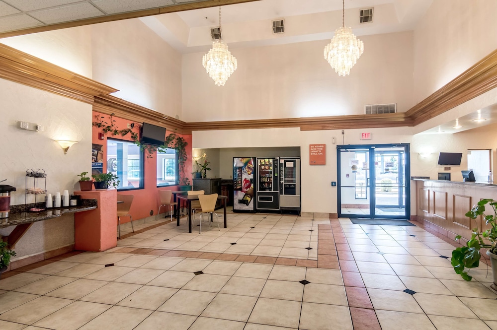 Motel 6 Oklahoma City, OK view 5