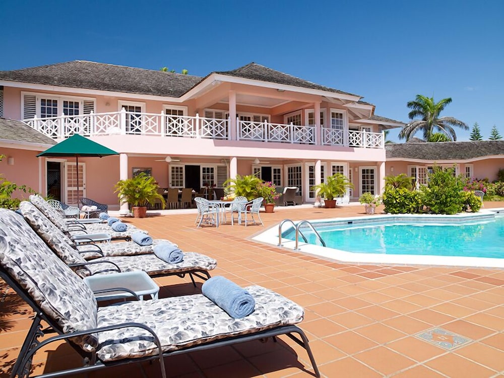 Villa Mara, Ocho Rios Jamaica Villa 6BR