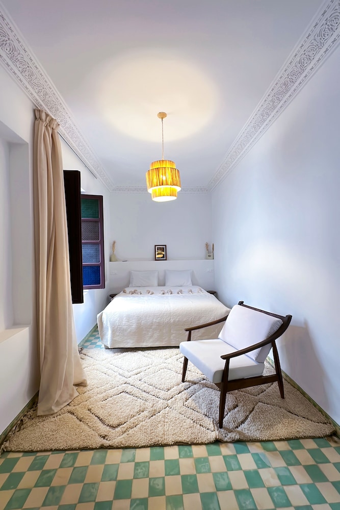 Riad Solila