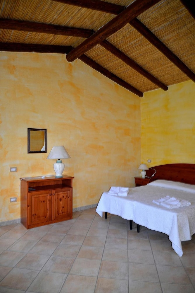 Agriturismo Rubinu