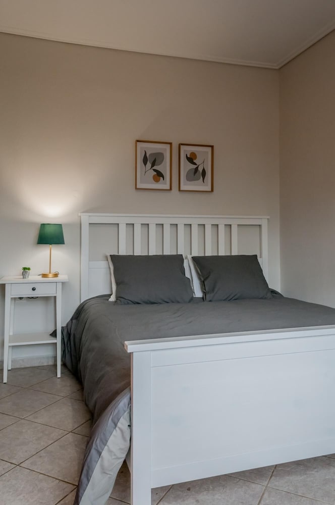 Cosmos Apartment in Athina