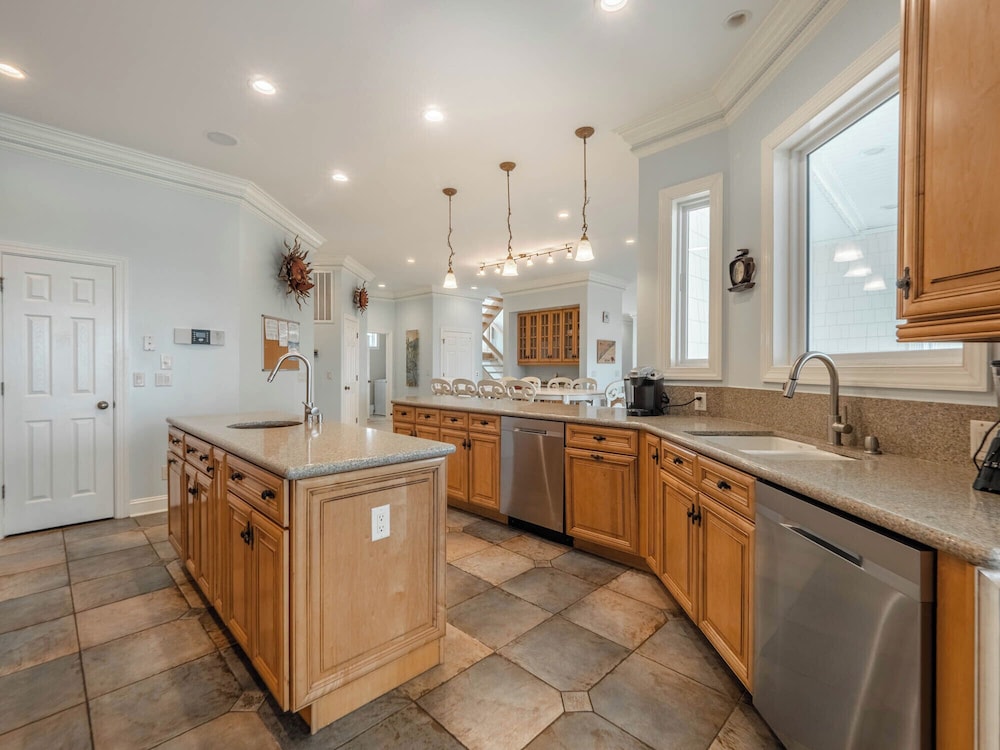 Coppertop by Topsail Realty