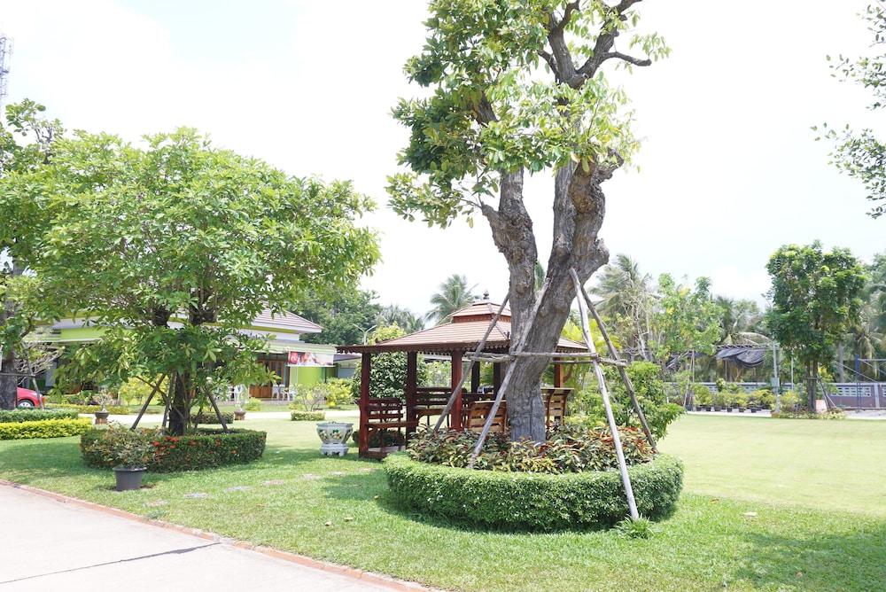 Aranya Resort
