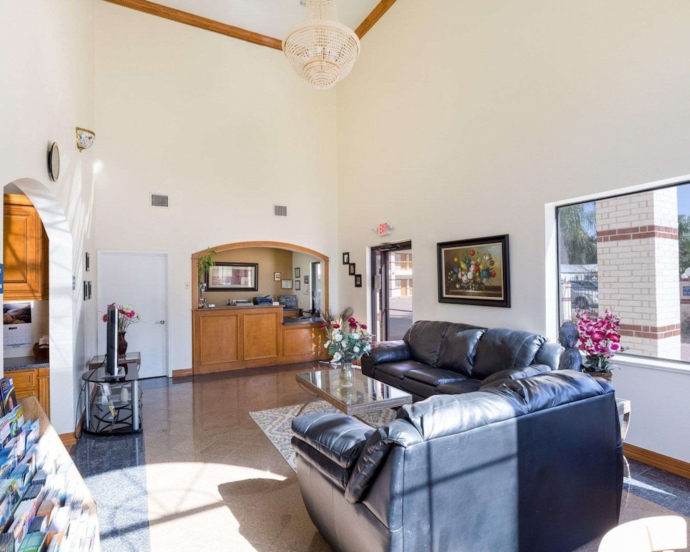 Rodeway Inn Suites Humble, TX - Property Image 24