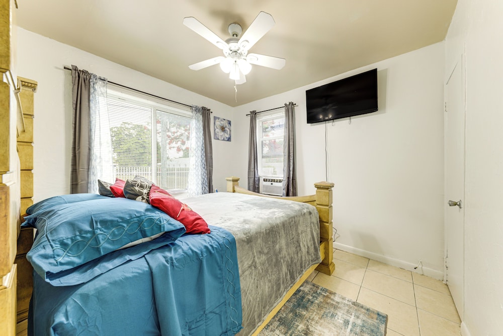 3 Mi to Beach: Pet-friendly Gem in Hollywood